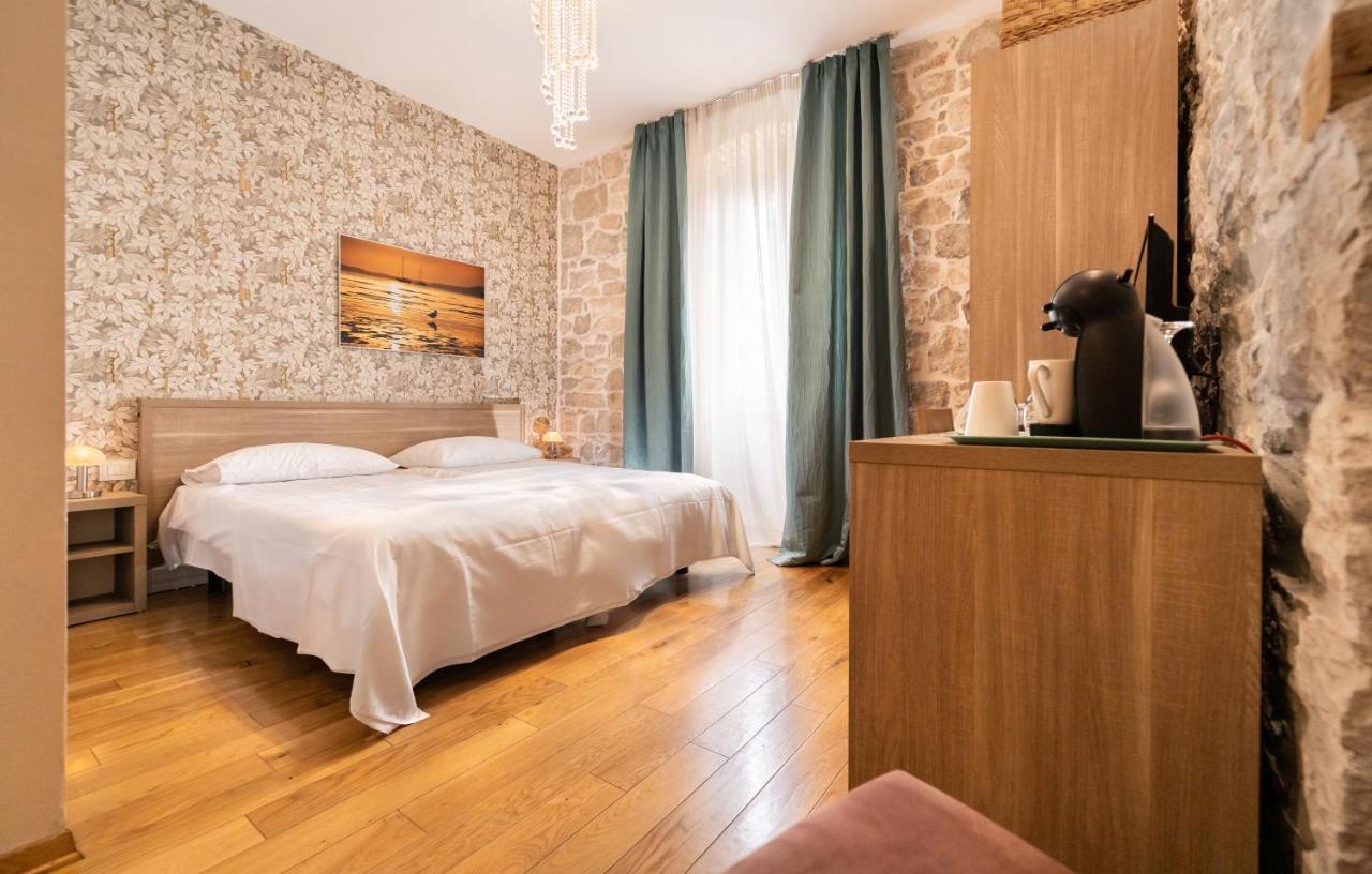 Tifani Luxury Rooms 2 Split Luaran gambar