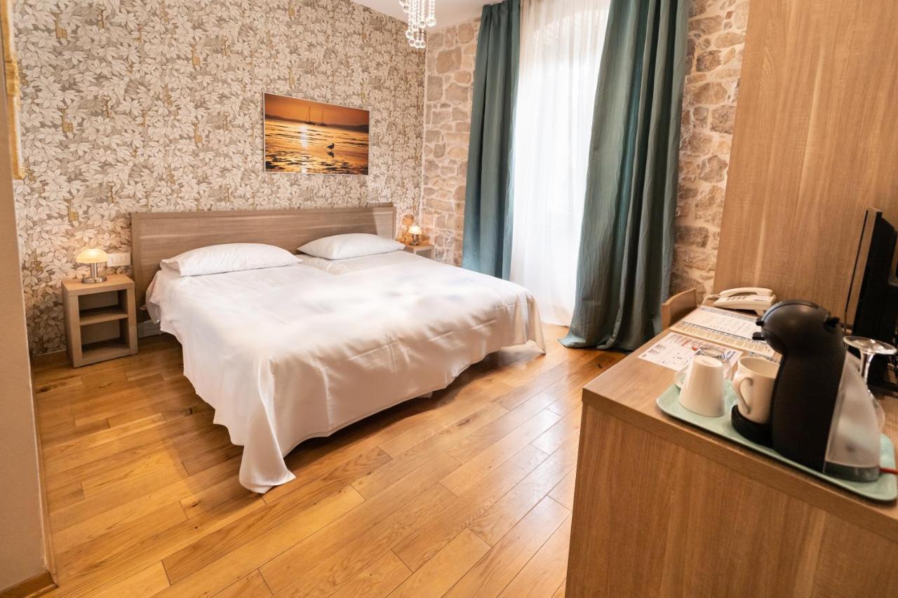 Tifani Luxury Rooms 2 Split Luaran gambar