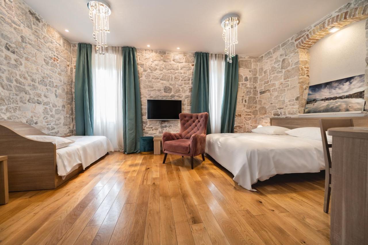Tifani Luxury Rooms 2 Split Luaran gambar